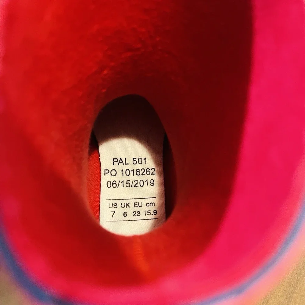 Hatley Classic Children's Rubber‎ Rain Boots, Size 7 Matte Navy Blue & Red Kids